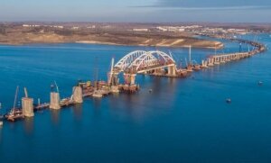 Россия, Крым, Керченский мост, строительство, арка, смотреть фото, установка, завершение