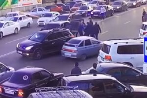 водитель, избиение, охрана главы МВД Дагестана, кортеж, ПДД, судимый