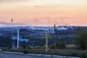 Украина, Донбасс, Первомайск, обстрел, минометы, погибшие, раненые, дети. прячутся, подвалы, семьи, разрушения