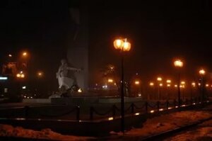 подмосковье, россия, орехово-зуево, танцы на памятнике вечного огня, видео