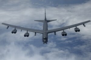 ядерный, бомбардировщик, B-52H, ввс, сша, имитация, бомбардировка, крым, пентагон