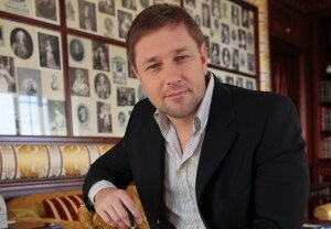 новости украины, мид украины, землетрясение в непале, украинцы в непале, константин стогний, зорян шкиряк, скандал вокруг шкиряка