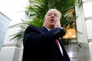 Трамп, демократы, иск, вмешптельство, Россия, ГРУ, Ассанж, скандал, хакеры, выборы, президент, Хиллари Клинтон