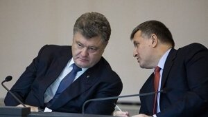 киев, порошенко, украина, политика, аваков, саакашвили, протесты, майдан, беспорядки, полиция, палатки