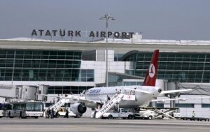 Турция, Стамбул, аэропорт, Ататюрка, стрельба, мотоцикл, происшествия
