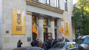 Каталония, Испания, референдум, общество, политика, автономия, независимость, отделение, государство, суд, решение, парламент, закон, заседание, роспуск, Пучдемон, Азов, Билецкий, Нацкорпус, национальный, националисты, радикалы, Украина