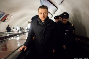 навальный, листовки, метро, москва, 15 февраля