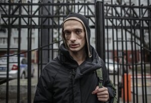 петр павлинский, франция, париж, акция, огонь революции, поджег банк
