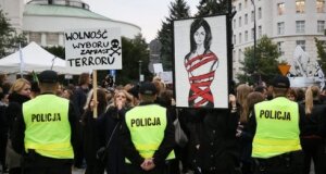Польша, сейм, депутаты, закон, аборт, ответственность, протесты, митинги, права женщин 