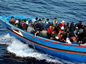 мигранты, нелегально, индонезия, бангладеш, судно, еда, убийство, море