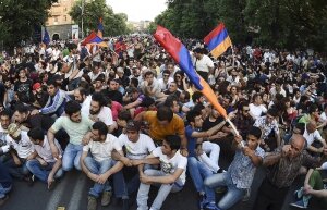 армения, ереван, общество, митинг, акция протеста, происшествие, полиция, тарифы, электроэнергия