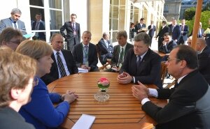 порошенко, песков, путин, меркель, олланд, франция, германия, украина, политика, россия