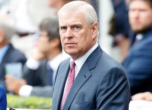 принц эндрю, эпштейн, елизавета ii, великобритания, сложил полномочия