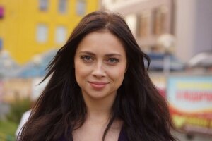 Настасья Самбурская, "Универ", Россия, шоу-бизнес, актриса, ксения бородина, курбан омаров