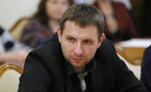 новости,политика,визы,безвиз,Верховная Рада,Парасюк,Украина,Россия,Парасюк,депутат,предатели,агенты России,обвинил