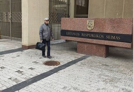 Находящийся под санкциями США Пригожин ведет себя в Литве как на своей территории