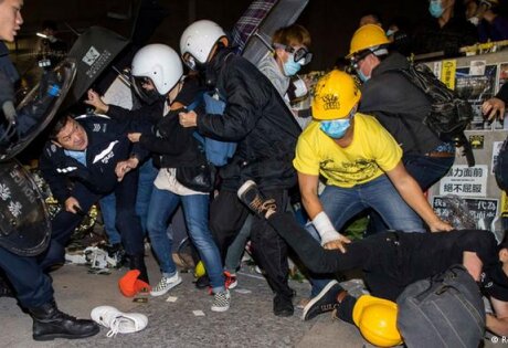 Гонконг, протесты, активисты, правительственный квартал, блокирование работы